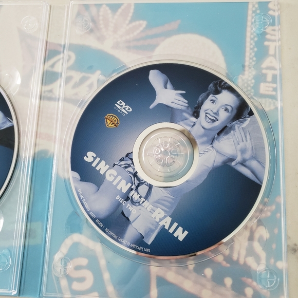 Singin' in the Rain DVD Two-Disc Special Edition - Picture 5 of 9